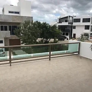  Quarto em Acomodações Particulares Airport Zone